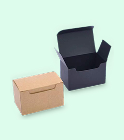 Caja con extremos plegables, cartón plegable